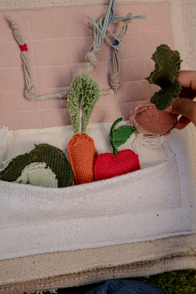 SENSORY BOOK COOL KIDS EAT HEALTHY - Image 7